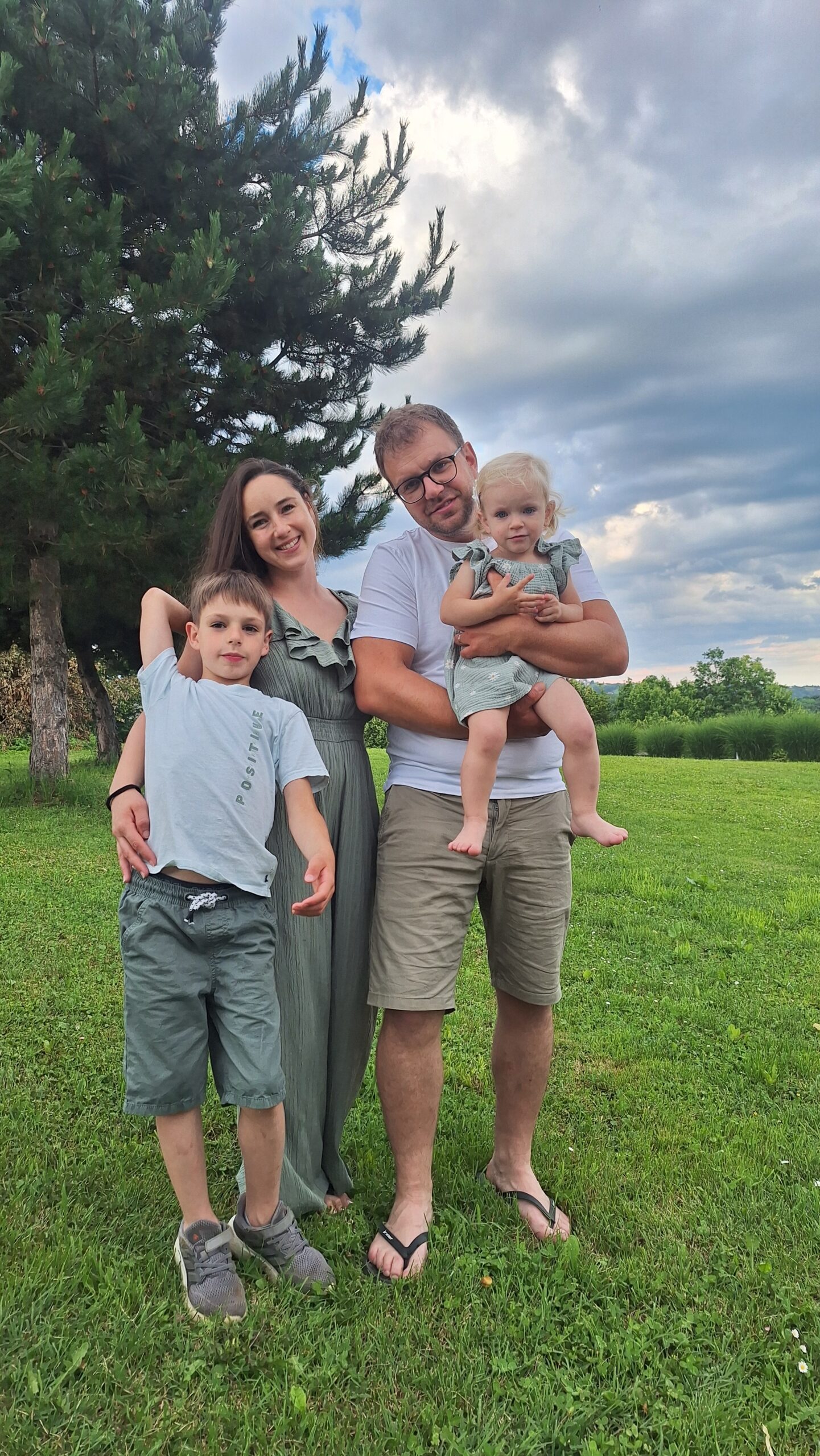 Metelko family outdoors